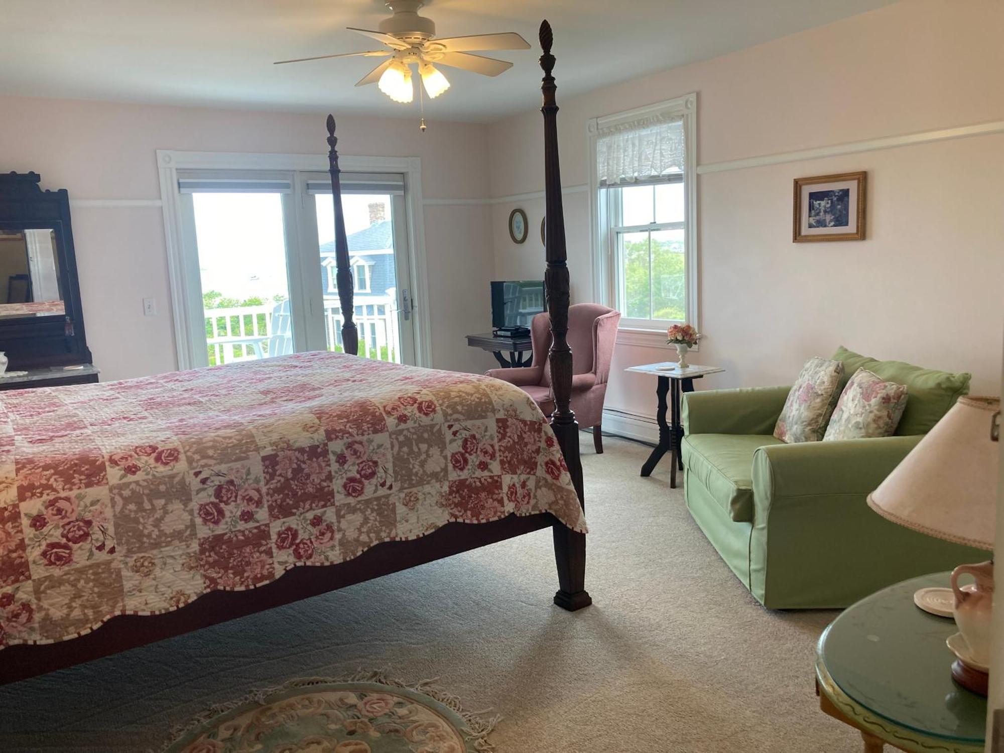 Payne'S Harbor View Inn New Shoreham Buitenkant foto