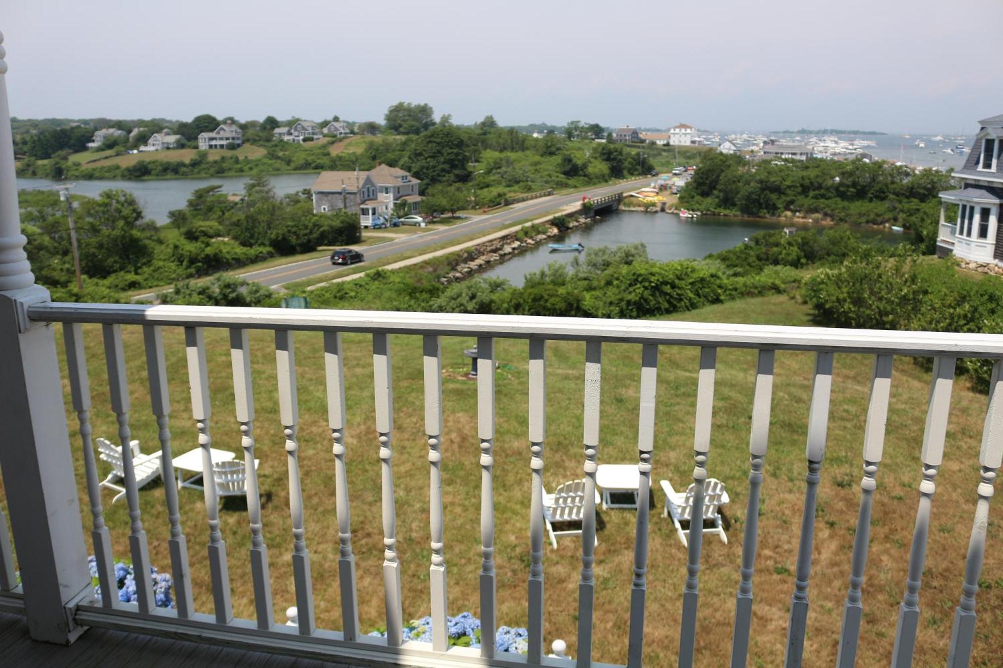 Payne'S Harbor View Inn New Shoreham Buitenkant foto